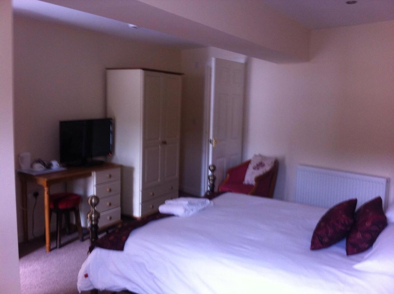 The Glan Yr Afon Inn Holywell  Zimmer foto