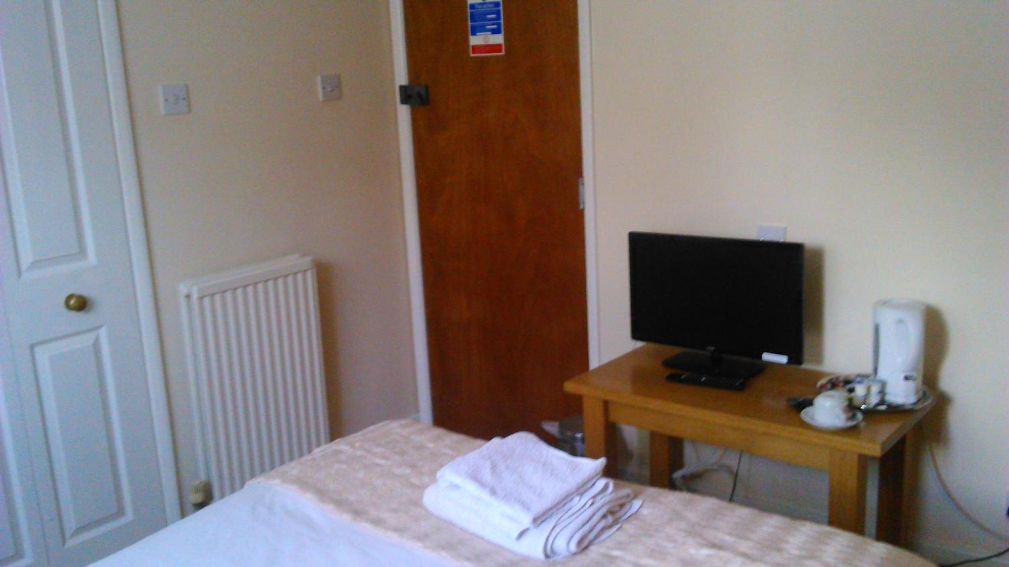 The Glan Yr Afon Inn Holywell  Zimmer foto